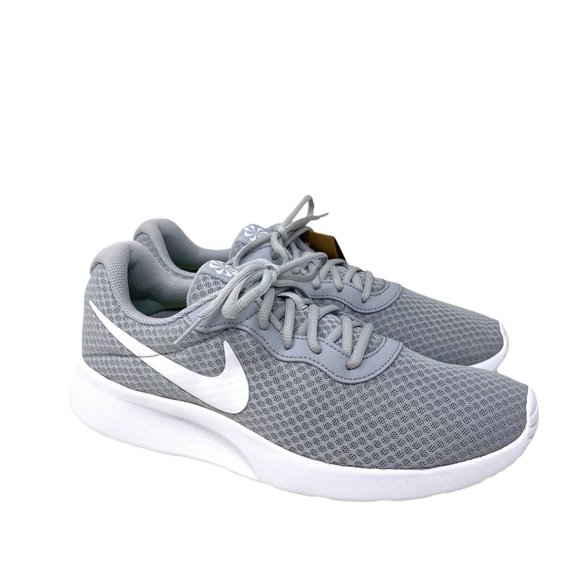 💖MEGA SALE💖Nike WOMEN Running Shoe DJ6257 003 Tanjun Wolf Grey White  Canvas - Picture 7 of 9